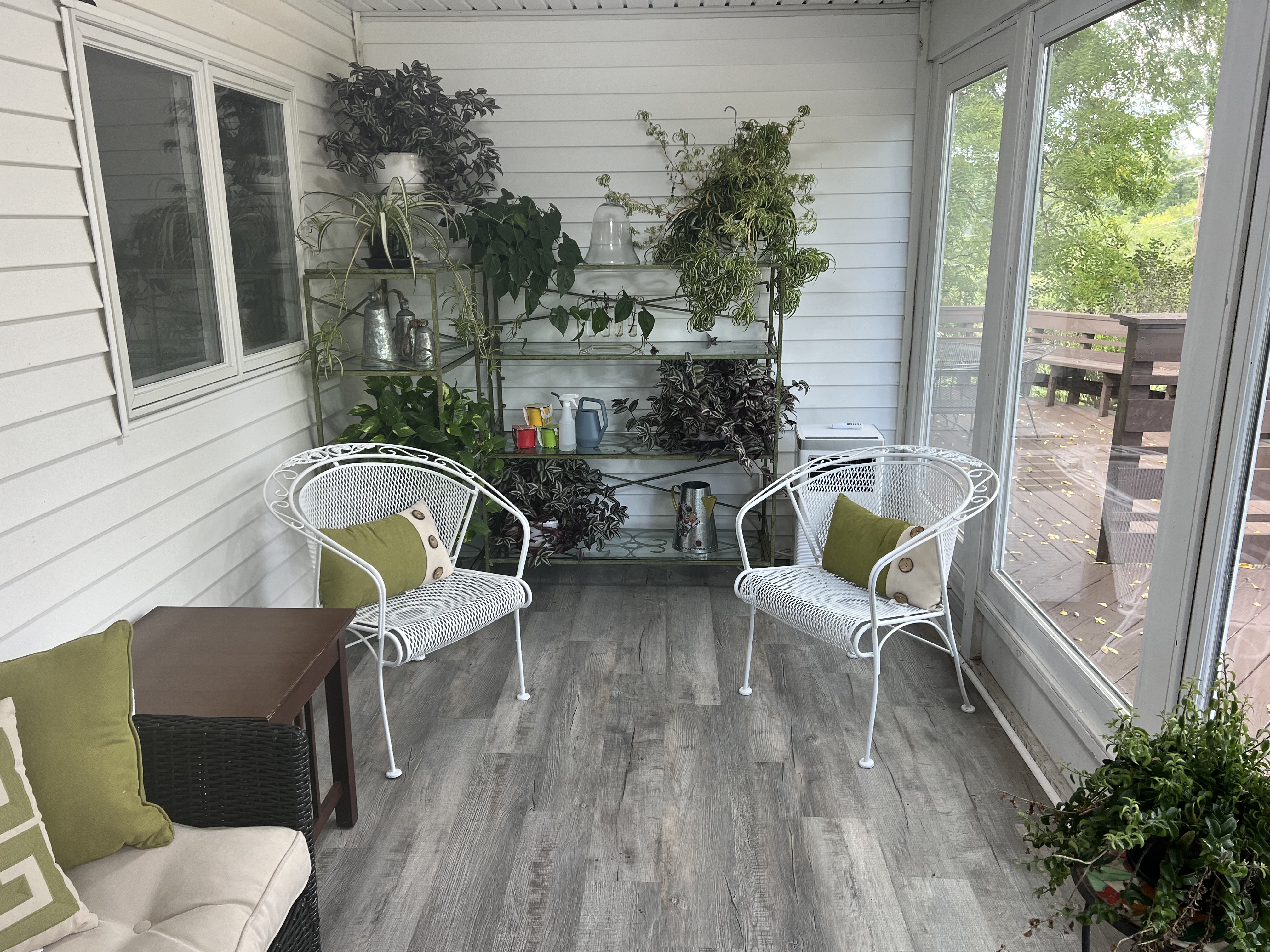 Maple Manor of Pinckney community space